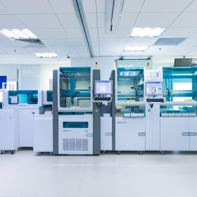 Roche Việt Nam khánh thành hệ thống tự động hoàn toàn cho phòng xét nghiệm