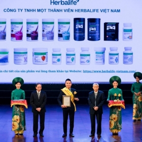 Herbalife Việt Nam đạt giải thưởng “Sản phẩm vàng vì sức khỏe cộng đồng năm 2024”