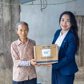 Bếp đun ít khói và bước chân đồng hành của Tập đoàn TH trên hành trình trung hoà carbon