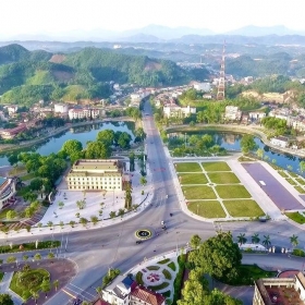 Bài 2: Để có một nguồn nhân lực “vừa hồng vừa chuyên” ở tỉnh Lào Cai mới