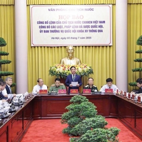 Công bố Lệnh của Chủ tịch nước về 15 luật, 1 pháp lệnh vừa được thông qua