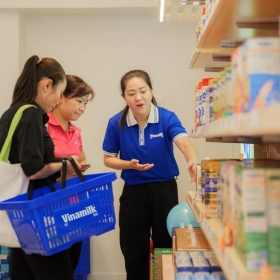 Vinamilk lập kỷ lục doanh thu quý II/2025, xuất khẩu tăng trưởng quý thứ 8 liên tiếp
