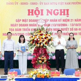 Phường Láng thúc đẩy phát triển kinh tế tư nhân, đồng hành cùng doanh nghiệp thực hiện Nghị quyết 68-NQ/TW