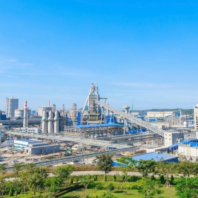 Hoà Phát báo lãi quý III tăng hơn 30%, đẩy nhanh tiến độ dự án thép ray và Dung Quất 2