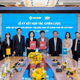 Sun Group ký kết hợp tác chiến lược với Đại học Kinh tế TP.HCM phát triển nguồn nhân lực chất lượng cao