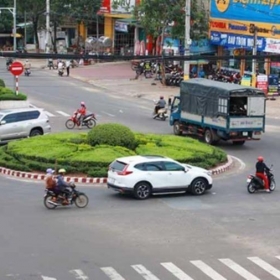 Bùng binh là gì? Cách đi qua bùng binh đúng luật và an toàn