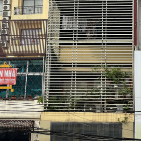Hà Nội: Thị trường bất động sản chớm phục hồi, giá nhà đất đã bị “thổi” giá
