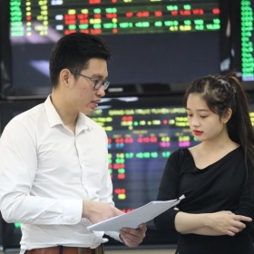 Chuyên gia tiết lộ tín hiệu để tìm ra “siêu cổ phiếu”