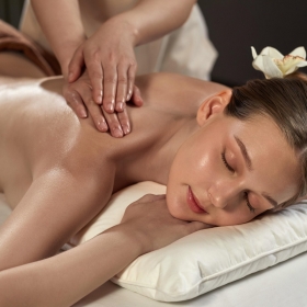 Spa tiên phong trên du thuyền tại vịnh Hạ Long