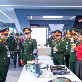 Viettel High Tech tham gia gian hàng tại triển lãm Vietnam Defense Expo 2024