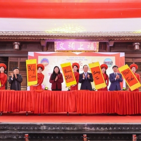 Hà Nội: Độc đáo Lễ khai bút, khai mùa du lịch huyện Thường Tín năm 2025