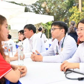 Ngày Sức khỏe thế giới năm 2025 với chủ đề 'Khởi đầu khỏe mạnh, tương lai tươi sáng'