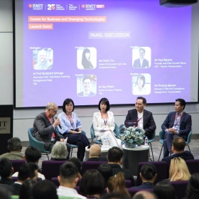 RMIT Việt Nam thành lập Trung tâm nghiên cứu công nghệ mới hỗ trợ chuyển đổi số doanh nghiệp