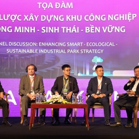 Phát triển toàn diện và bền vững các khu công nghiệp
