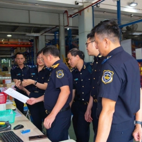 Từ 1/8: Thuế VAT được thu tự động với hàng nhập khẩu dưới 1 triệu đồng qua chuyển phát nhanh