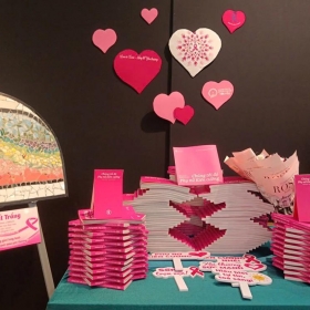 Ra mắt sách ảnh ‘Chúng tôi đó - Phụ nữ kiên cường’