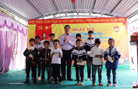 Xây dựng chi bộ Đảng vững mạnh từ cơ sở