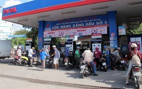 PVOIL: Nợ xấu 875 tỷ đồng, thu hồi chỉ 32,7 tỷ đồng