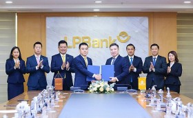 LPBank và Tập đoàn Hưng Thịnh ký hợp đồng tín dụng 5.000 tỷ đồng