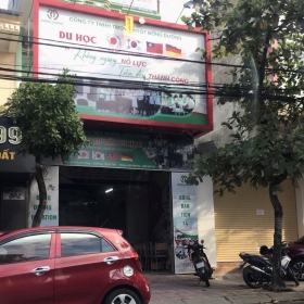 Kinh doanh tư vấn du học: Lợi ích doanh nghiệp và tương lai của con em chúng ta
