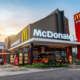 Cách McDonald’s vượt qua khủng hoảng