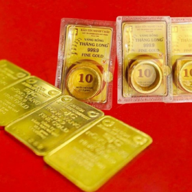 Giá vàng quanh 150 triệu đồng/lượng, người mua vàng nhẫn lỗ hơn 3 triệu