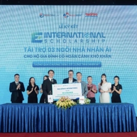 Tỏa sáng tương lai với 3.000 suất học bổng E-International