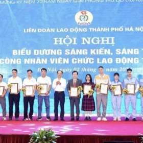 Biểu dương sáng kiến, sáng tạo công nhân viên chức lao động Thủ đô năm 2024