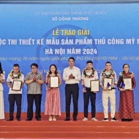 Hà Nội trao giải Cuộc thi thiết kế mẫu sản phẩm Thủ công mỹ nghệ 2024