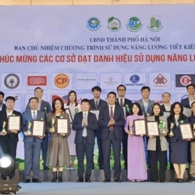 Vinh danh 83 cơ sở, công trình xây dựng sử dụng Năng lượng xanh TP. Hà Nội năm 2024