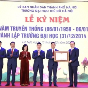 Kỷ niệm 65 năm truyền thống Trường Đại học Thủ Đô