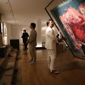 Triển lãm “Sợi” của Thảo Nguyên Phương: Khi sợi vải biết kể chuyện