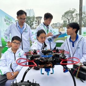 Khai mạc Cuộc thi Sáng tạo UAV Cup PV GAS 2025