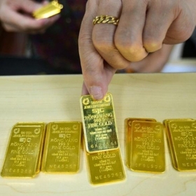 Vượt mốc 82 triệu đồng/lượng, chuyên gia khuyến nghị nhà đầu tư vàng cần tỉnh táo