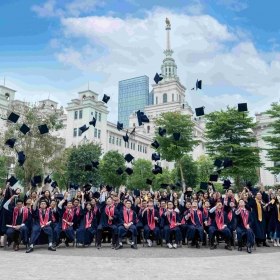 VinUni tổ chức lễ tốt nghiệp cho 145 sinh viên khóa đầu tiên