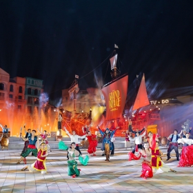 Điểm danh loạt trải nghiệm ăn chơi “cực cháy” tại 8WONDER Moon Festival