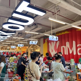 WinMart tăng cường cung ứng hàng hóa, cam kết bình ổn giá phục vụ người dân