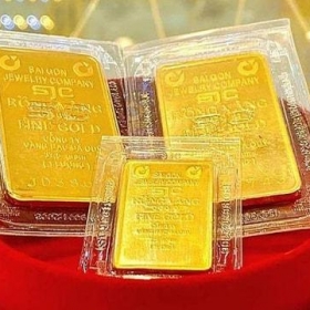 Tăng thêm 6 triệu đồng/lượng, giá vàng neo cao chưa từng thấy