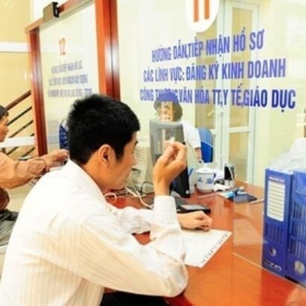 Thủ tướng yêu cầu cắt giảm ít nhất 30% điều kiện đầu tư kinh doanh