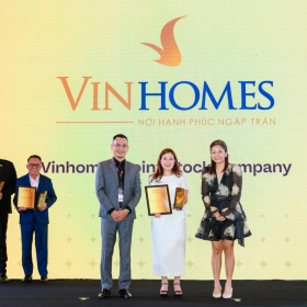 Vinhomes lần thứ 10 được Hubexo Asia Awards vinh danh là chủ đầu tư hàng đầu