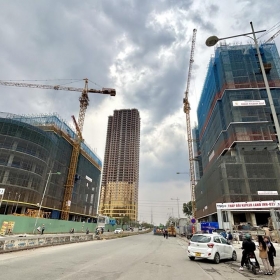 Lượng chung cư mở bán mới ra thị trường Hà Nội cao gấp gần 4 lần TP.HCM, giá tiếp tục phá đỉnh