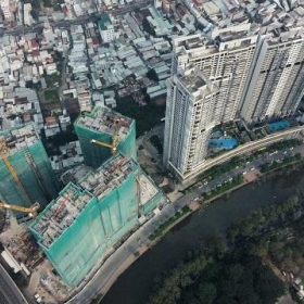 Thủ tướng yêu cầu nghiên cứu mở rộng phạm vi áp dụng miễn giấy phép xây dựng ở Hà Nội và TP.HCM