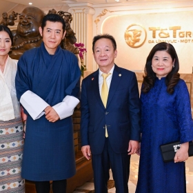 Quốc vương Bhutan và Hoàng hậu tới thăm Tập đoàn T&T Group