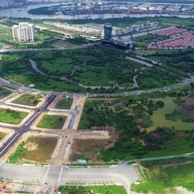 Chủ tịch TP.HCM yêu cầu công bố thêm các dự án được miễn phép xây dựng