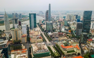 Nhà đầu tư nước ngoài rục rịch động thái mới với bất động sản Việt Nam