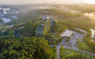 Đầu tư xanh trong ngành khách sạn và bất động sản Việt Nam: Từ tư duy chiến lược đến giá trị dài hạn