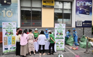 SeABank tổ chức “Ngày hội đổi rác lấy quà” - Lan tỏa lối sống xanh vì Hà Nội sạch đẹp