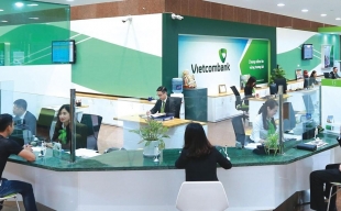 Vietcombank báo lãi trước thuế hơn 21.800 tỷ đồng, duy trì vị thế dẫn đầu ngành ngân hàng