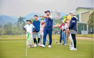 Giám đốc Đào tạo HV Golf Jack Nicklaus: 'Tôi mong được thấy nhiều golfer trẻ Việt Nam thi đấu trên đấu trường quốc tế!'