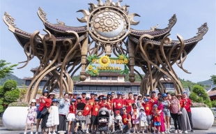 Hàng chục ngàn du khách ghé thăm Sun World Ba Na Hills trong hai ngày đầu nghỉ lễ 30/4